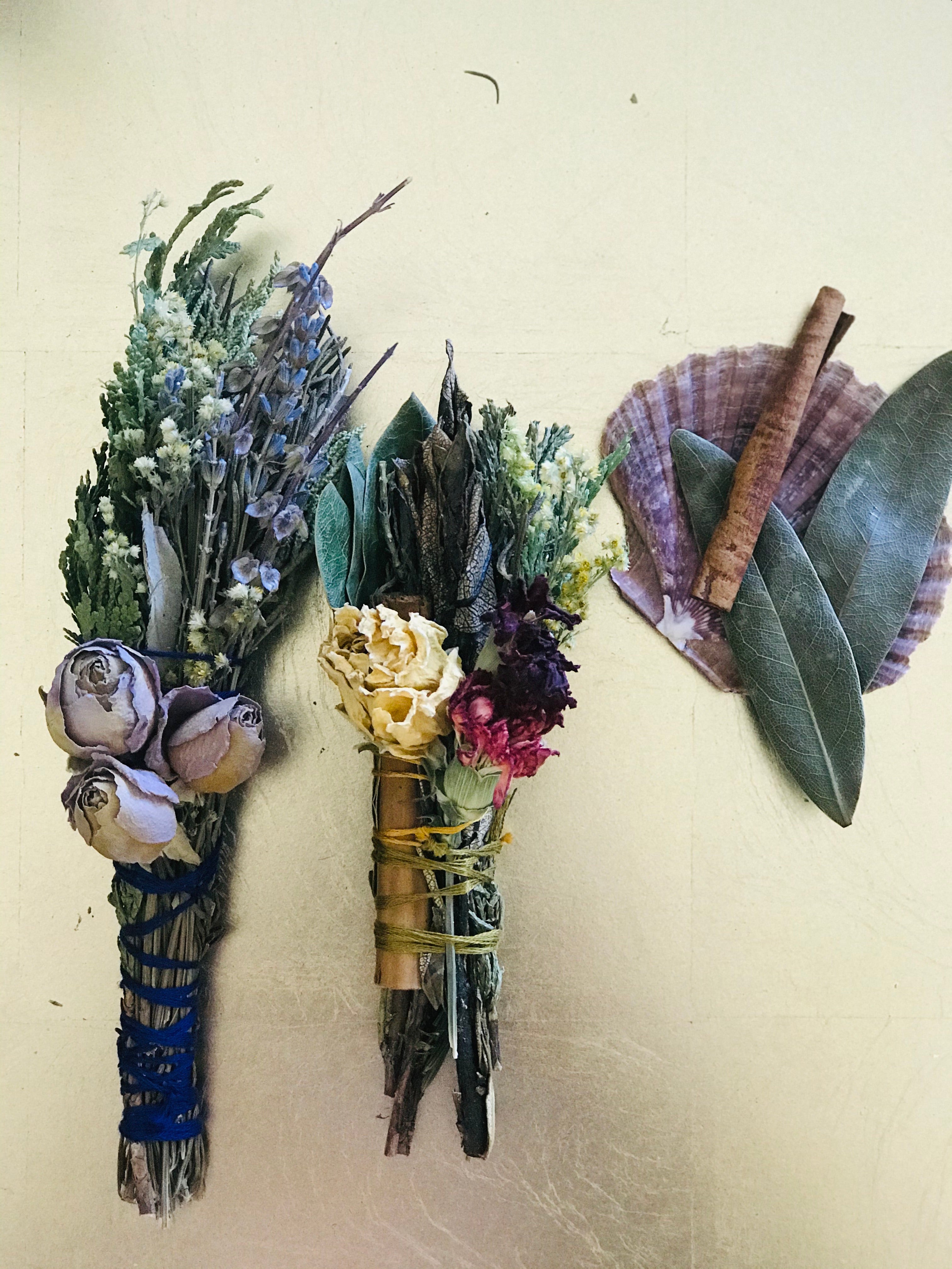 Petite Garden | Ritual Smoke Wand  Sage + Gold Roots