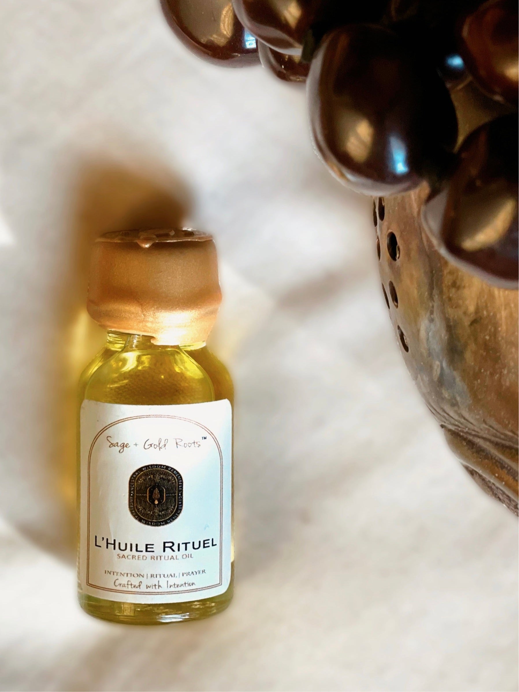 L’Huile Rituel | Ritual Oil  Sage + Gold Roots