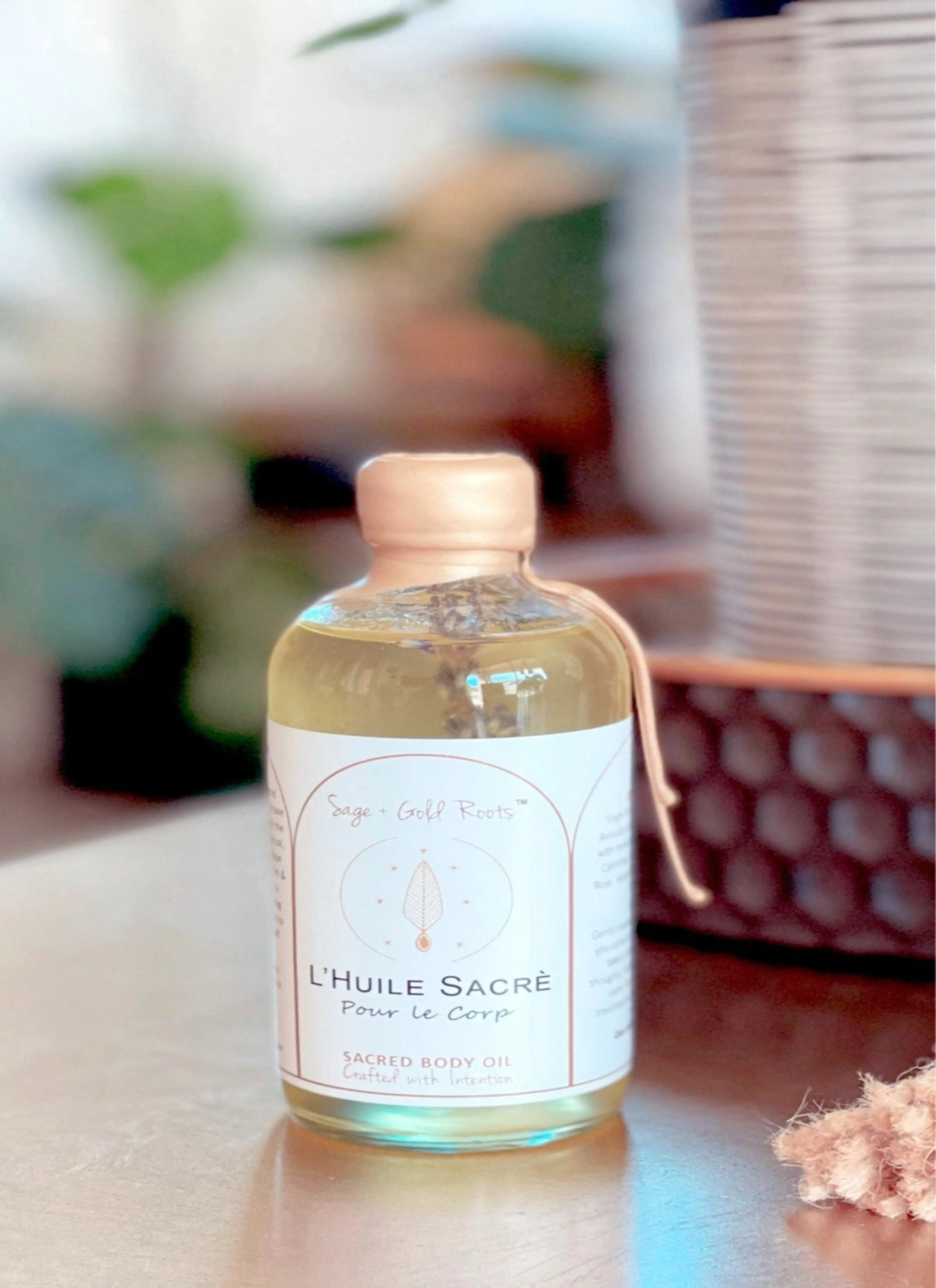 L’HUILE SACRÈ | SACRED BODY OIL Sage + Gold Roots