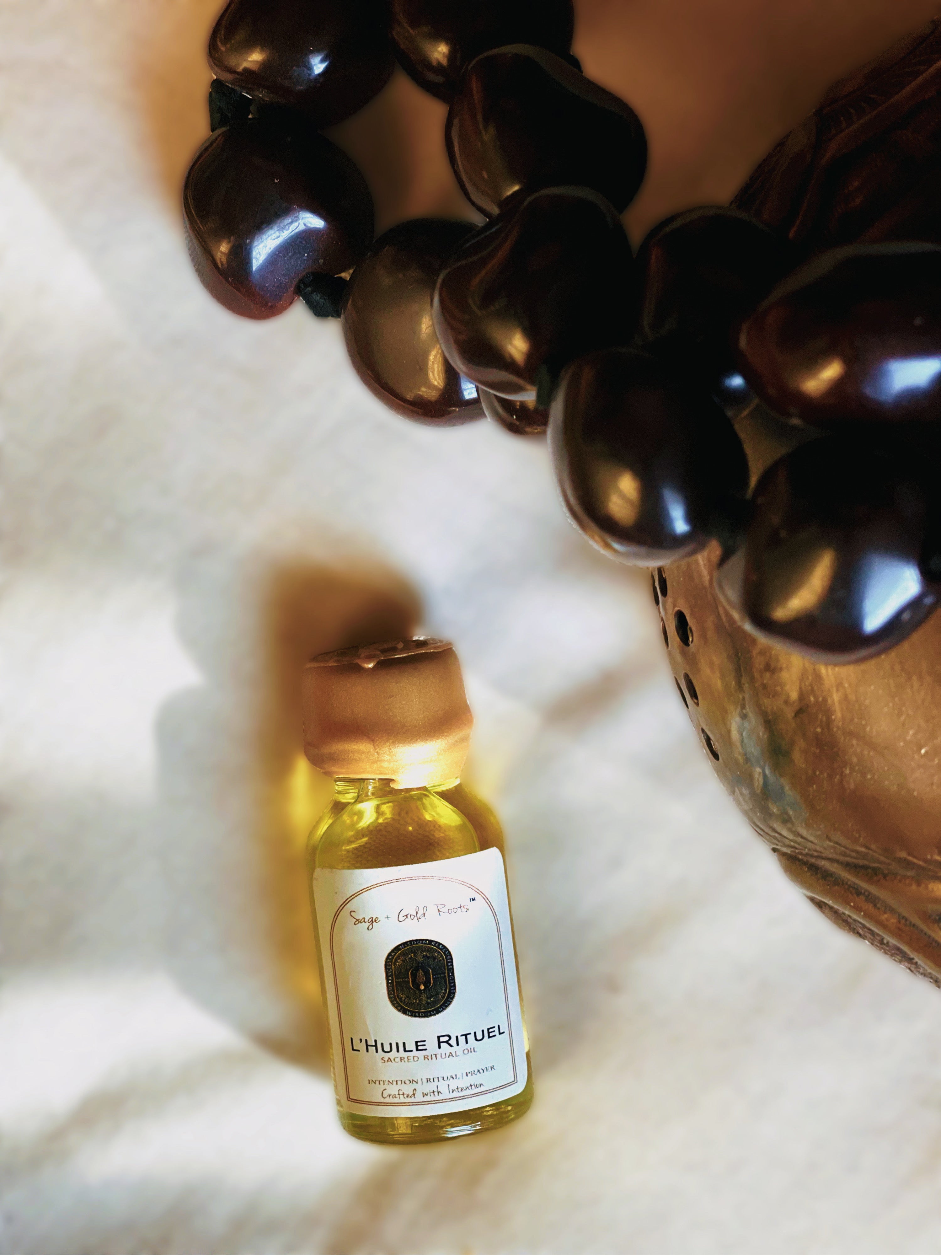 L’Huile Rituel | Ritual Oil  Sage + Gold Roots